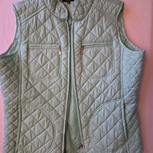 Elegant Quilted Vest - Soft Blue